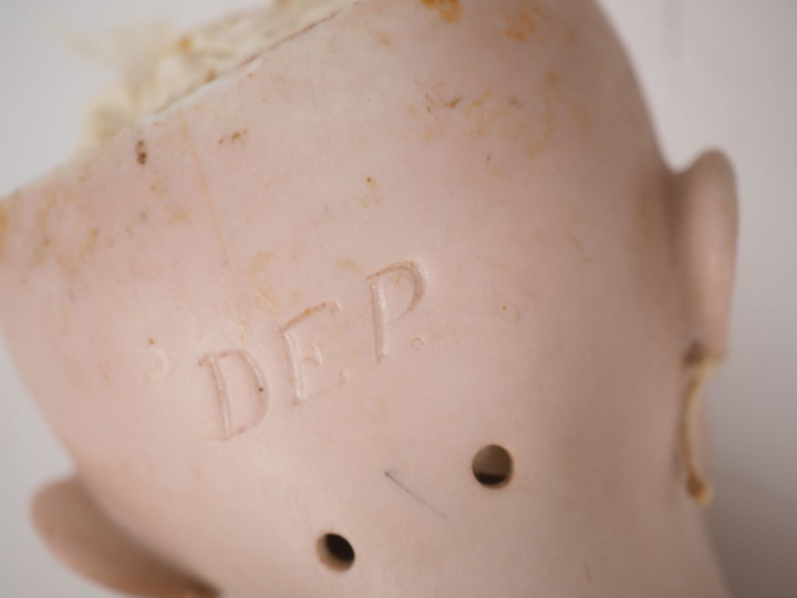 Poupée Dep Simon   Halbig de fabrication allemande pour le marché fran