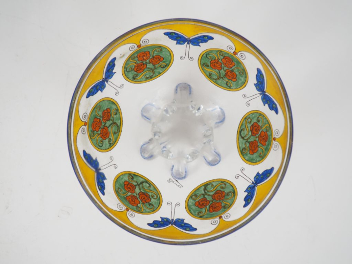 SEVRES.  Coupe Art Déco en cristal émaillé, à décor polychrome de papi