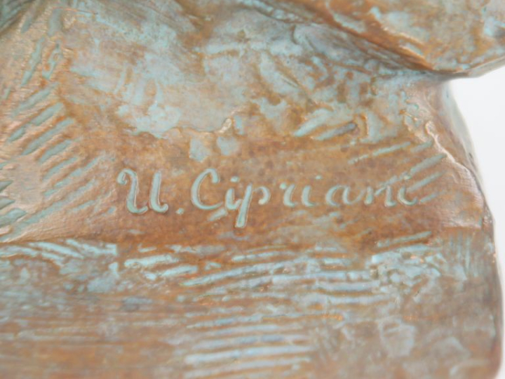 U. CIPRIANI. "portrait de Beethoven" Sculpture en terre cuite patinée 