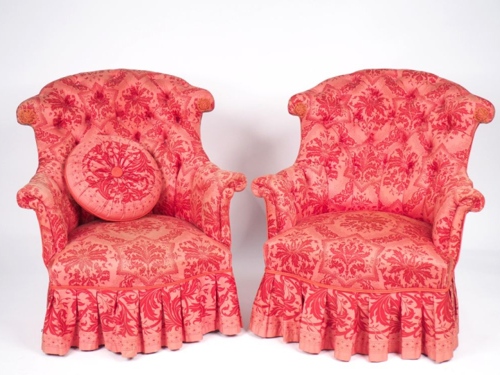 Mobilier de salon Napoléon III garniture de tissu imprimée framboise c