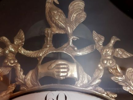 Pendule comtoise bressane dite "demoiselle" Louis XV, en bois naturel 