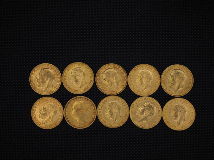 10 souverains or : 1914, 1931, 1930, 1918, 1931, 1931, 1887, 1928, 193