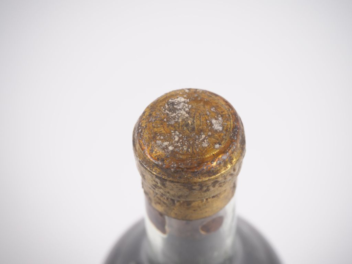 1 BOUTEILLE CHÂTEAU LA TOUR BLANCHE 1er CC SAUTERNES - 1916 - PRÉSUMÉE