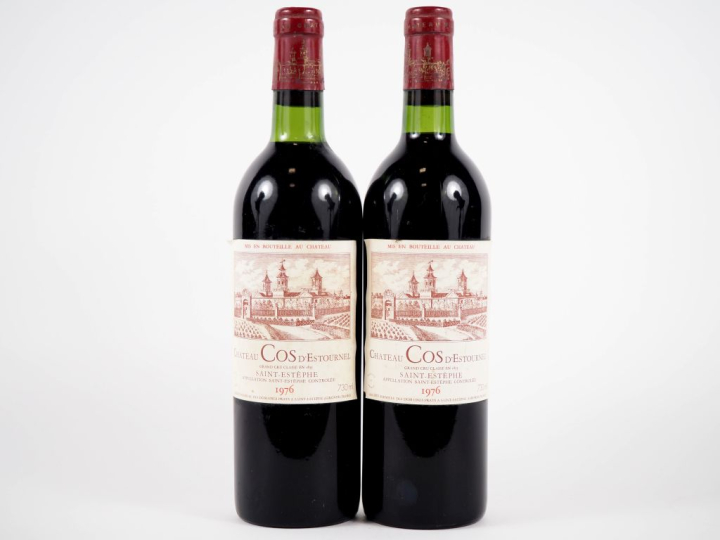 2 BOUTEILLES CHÂTEAU COS D'ESTOURNEL GCC ST ESTÈPHE - 1976 - BG/BOUCHO