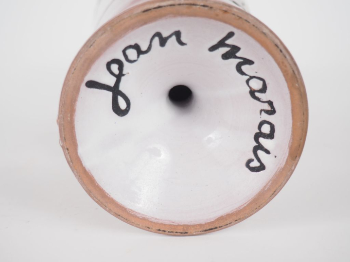 Jean MARAIS.  Grand vase calice en céramique blanche et noire à décor 