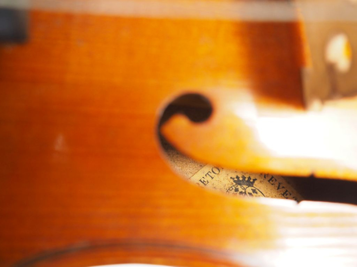 Violon portant la marque "BRETON" fait vers 1900 - 1920 dans les ateli