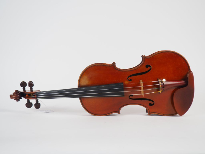 Violon fait par George DURAND (premier assistant de Georges Apparut) e