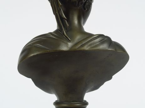 Sujet en bronze XIXème "Portrait de jeune femme en buste" H. 26 cm