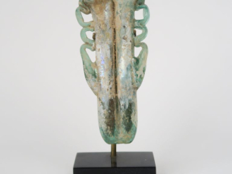 Vente aux enchères Verrerie antique. Contenant à khôl double en verre translucide. Vème s