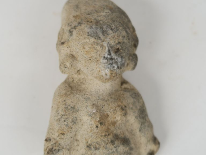 Buste de figurine précolombienne en terre cuite. Culture Tulato (Tumac
