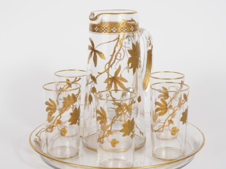 Vente aux enchères Service à orangeade 1900 en cristal à décor émaillé et doré de fleurs 