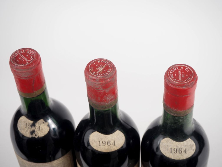 3 BOUTEILLES CHÂTEAU LA COMMANDERIE POMEROL - 1964 - 1 BON NIVEAU/1 BG