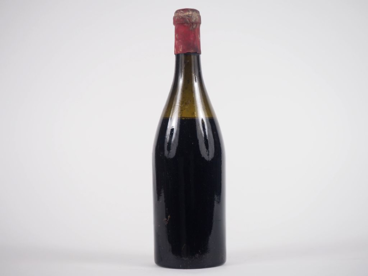 1 BOUTEILLE ALOXE CORTON - 1921 - PRÉSUMÉE - 7,4 CM/SE 