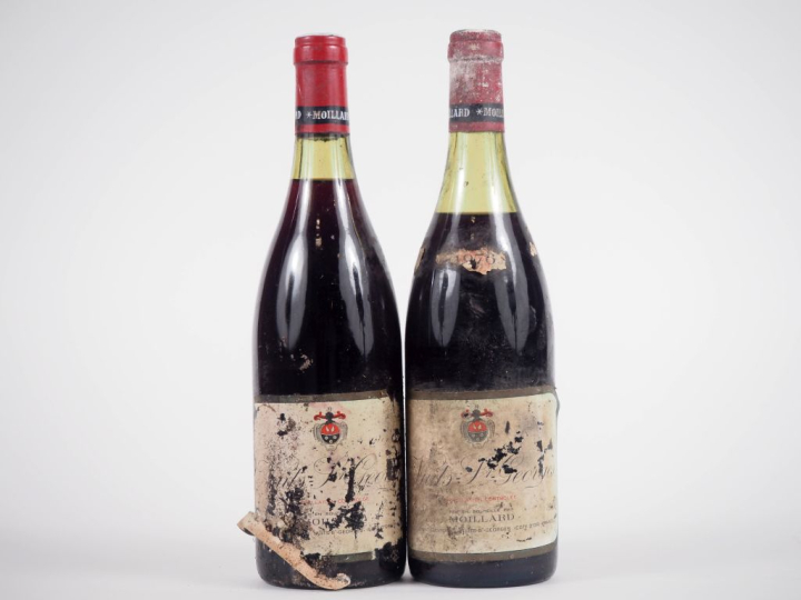 2 BOUTEILLES NUITS ST GEORGES MOILLARD - 1976 - 1 PRÉSUMÉE - 1 à 4,3 C