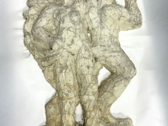 Vente aux enchères Ecole française Xxème. Sculpture en platre ou ciment patiné et platré 