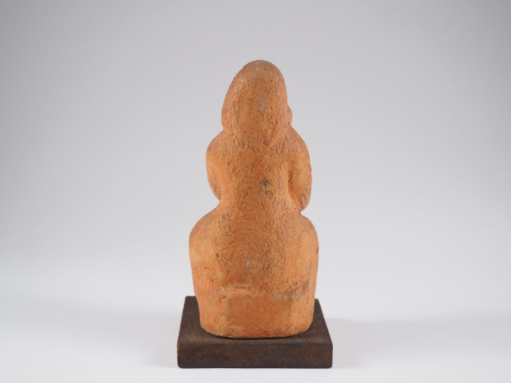 Henri Paul REY.  "maternité" Sculpture en terre cuite  Signée H. 15 cm