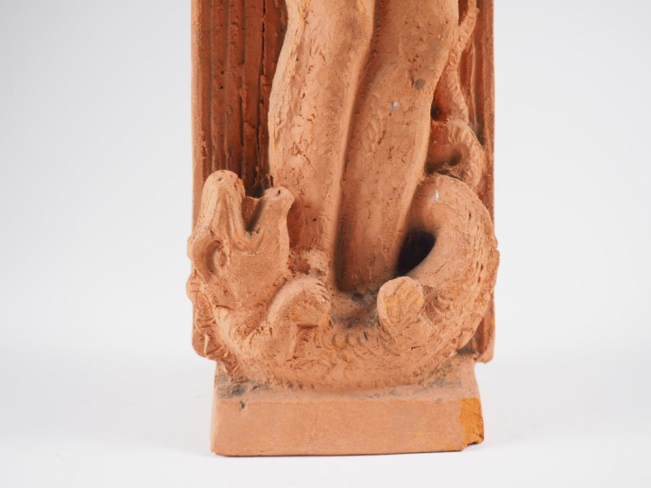 Henri Paul REY. "Saint Michel terrassant le dragon" Sculpture en terre