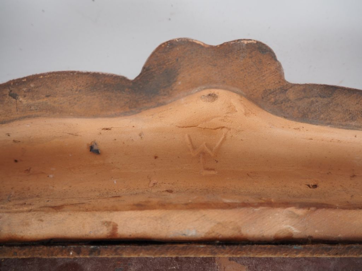 Henri Paul REY.  Cadre en terre cuite émaillée bleu ciel, monogrammé W