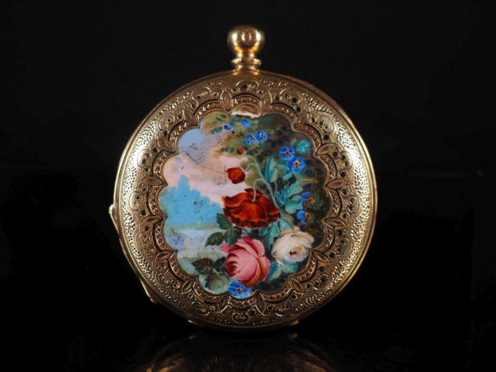 Boitier de montre Napoléon III en or 585 et émail, à décor de fleurs p