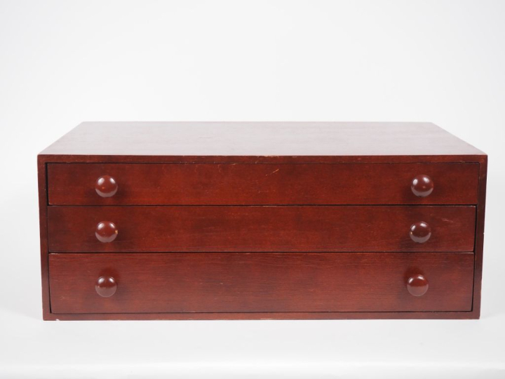 CHRISTOFLE.  Ménagère de style Art déco en métal argenté, complète, da