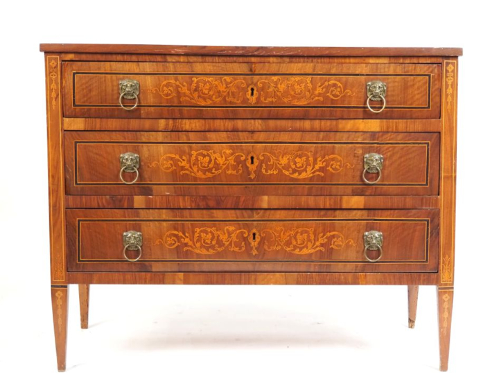 Commode italienne fin XVIIIème début XIXème en marqueterie, à décor su