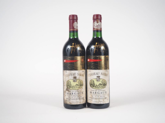 Vente aux enchères 2 BOUTEILLES CHÂTEAU SIRAN MARGAUX - 1986 -  2 BONS NIVEAUX - ES 