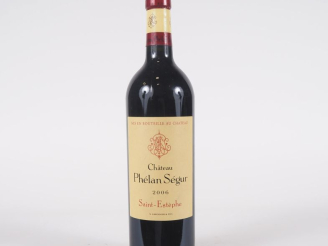 Vente aux enchères 1 BOUTEILLE CHÂTEAU PHÉLAN SÉGUR SAINT ESTÈPHE - 2006 