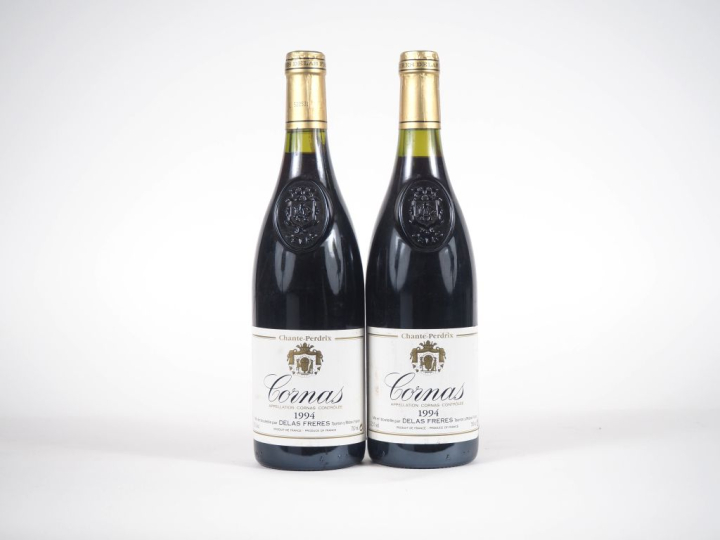 2 BOUTEILLES CORNAS "DOMAINE CHANTE PERDRIX" DELAS FRERES - 1994