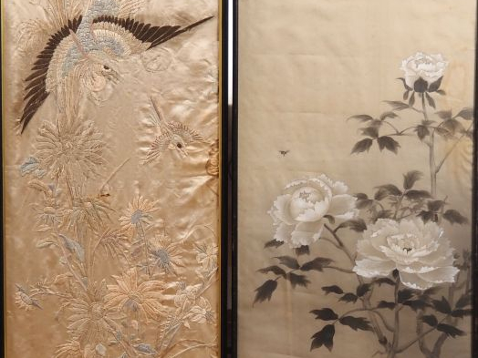 Chine du Sud, vers 1900-1920 Deux panneaux en soie, l’un brodé de lin 