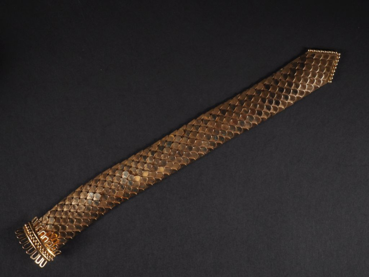 Large bracelet ceinture articulé en or jaune 750, maille peau de serpe