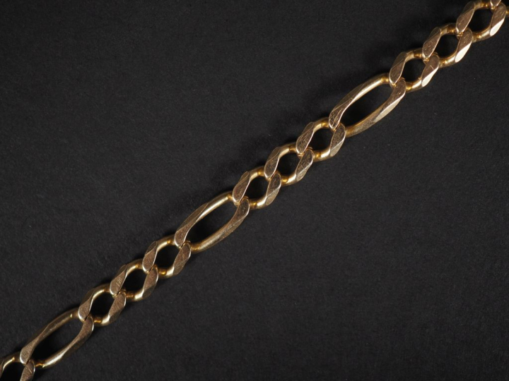 Bracelet gourmette d'homme en or jaune, 14 cts  Poids : 21 g   
