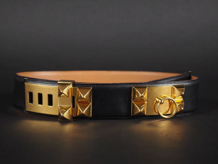 HERMES, Paris Ceinture modèle "Collier de chien" en cuir lisse noir et