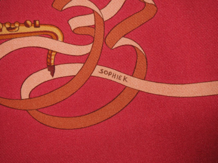 HERMES, Paris Carré de soie, modèle "Boogie Woogie".  Design Sophie k.