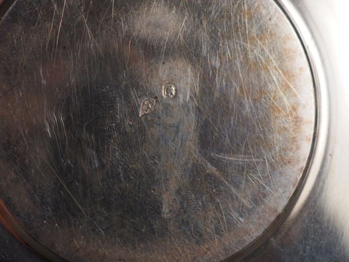 Lot comprenant :  Vide poches en argent, poinçon Minerve soucoupe en a