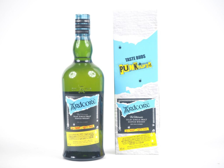 ARDBEG ARDCORE THE ULTIMATE 70 cl - 46 % - COFFRET 