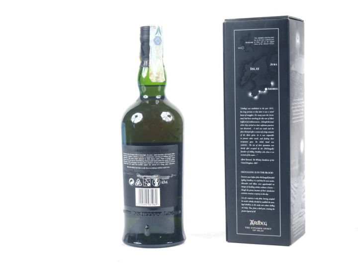 ARDBEG DARK COVE THE ULTIMATE 70 cl - 46.5 % - COFFRET 