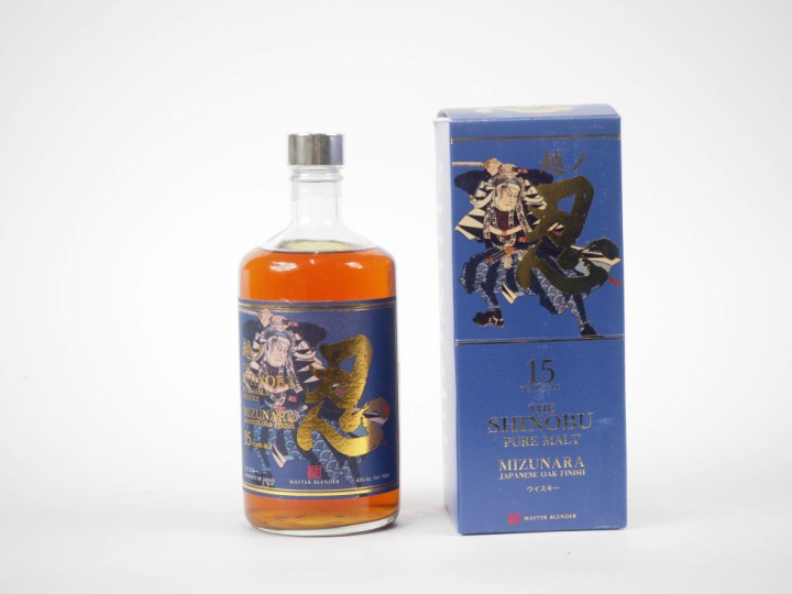 SHINOBU (THE) 'MIZUNARA' 15 YEARS 70 cl - 43 % COFFRET 