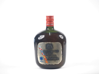 Vente aux enchères SUNTORY 'OLD WHISKY' PORTOPIA'81