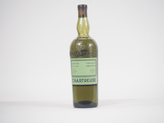 Vente aux enchères 1 BOUTEILLE CHARTREUSE VERTE 1951-1956 AVEC SON EMBALLAGE D'ORIGINE (A