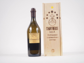 Vente aux enchères 1 BOUTEILLE (1L) CHARTREUSE JAUNE VEP - 2015