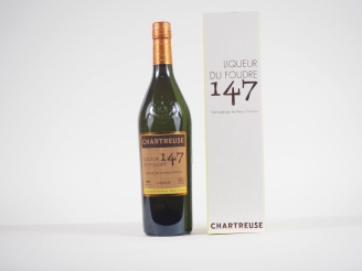 Vente aux enchères 1 BOUTEILLE CHARTREUSE "LIQUEUR DU FOUDRE 147" - 2019 - COFFRET 