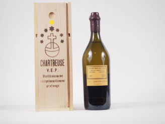Vente aux enchères 1 BOUTEILLE (1L) CHARTREUSE JAUNE VEP - 2019 - N°3296