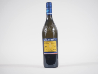Vente aux enchères 1 BOUTEILLE CHARTREUSE "CUVÉE DES MEILLEURS OUVRIERS DE FRANCE" - 2021