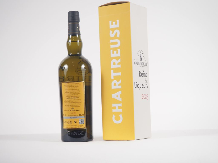 1 BOUTEILLE CHARTREUSE "LA REINE DES LIQUEURS" - 2025 - N°2260/2455
