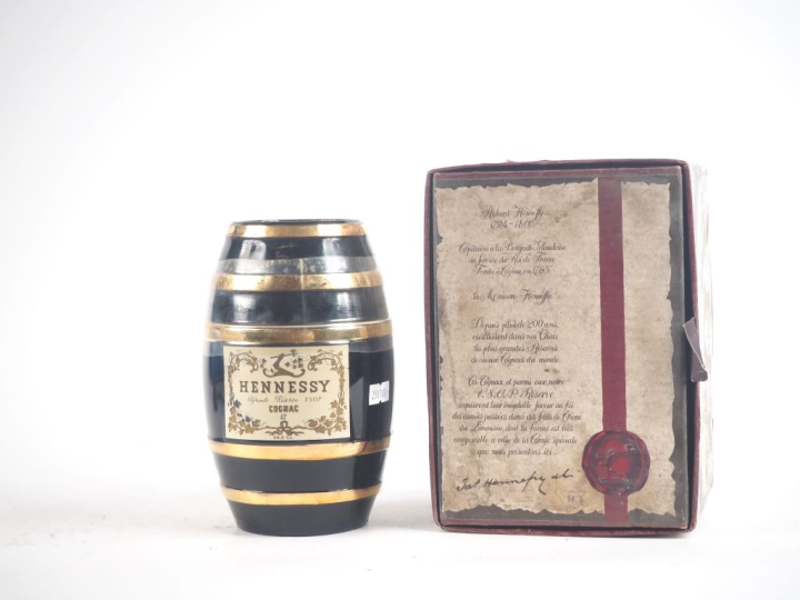 1 FLACON (94.5 cl) COGNAC HENNESSY VSOP 'GRANDE RÉSERVE' - COFFRET  