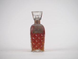 Vente aux enchères 1 VIEILLE BOUTEILLE COGNAC *** GODET FRÈRES 74 cl