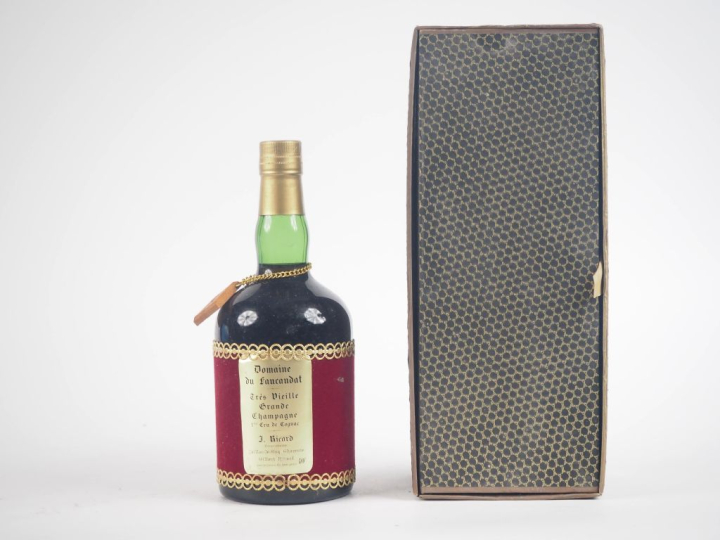 1 BOUTEILLE COGNAC TRÈS VIEILLE GRANDE CHAMPAGNE 1er CRU COGNAC DOMAIN