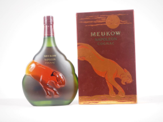 Vente aux enchères 1 BOUTEILLE COGNAC MEUKOW NAPOLÉON 70 cl - COFFRET 