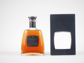 Vente aux enchères 1 BOUTEILLE COGNAC XO BREDON 50 cl - COFFRET 