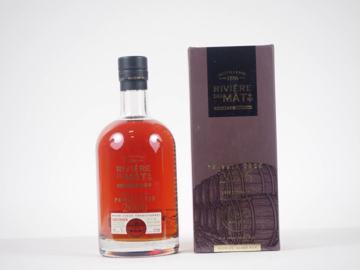 1 BOUTEILLE RHUM RIVIÈRE DU MÂT "PRIVATE CASK" 70 cl - 43 % - 2006 - C
